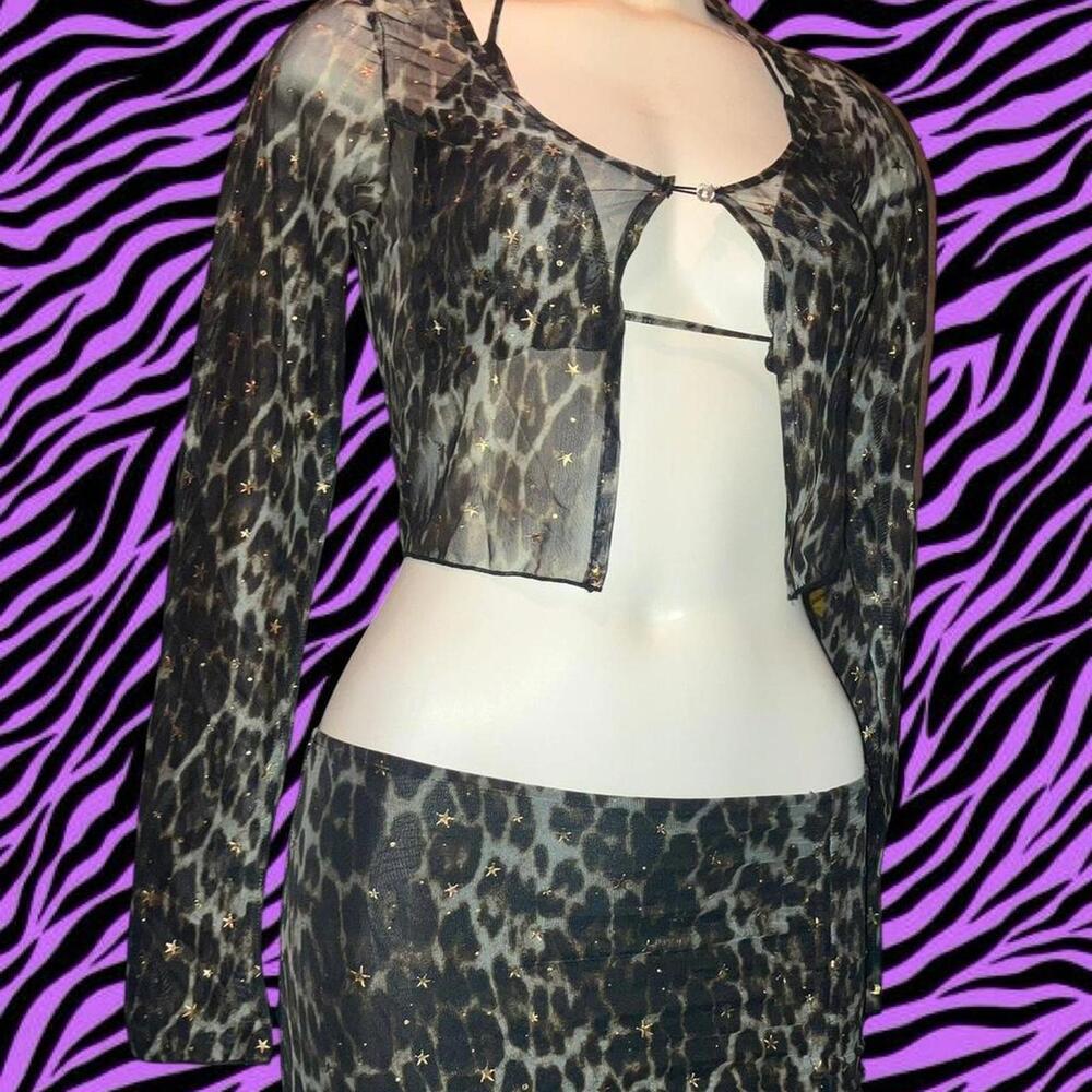 NWOT New Pink Leopard print mesh bolero w gold star details
